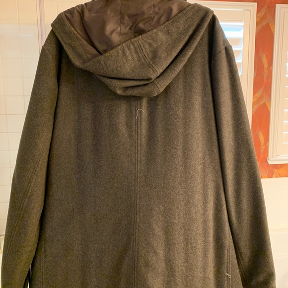 Jacket - Picture 1 of 4